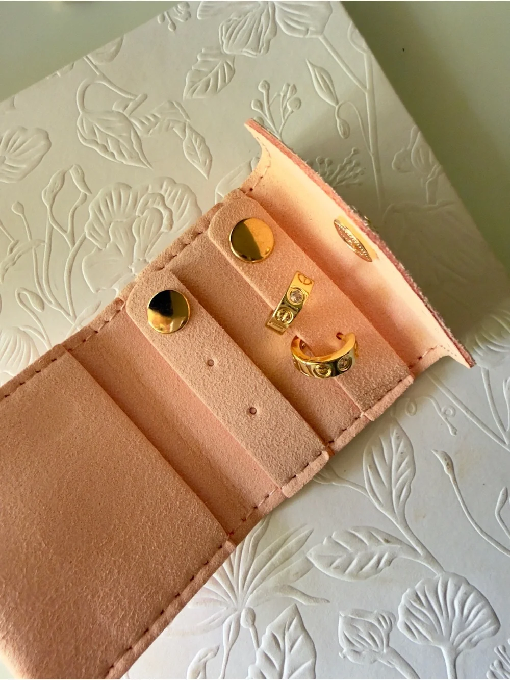 Beautiful Luxury Inspired Gift set